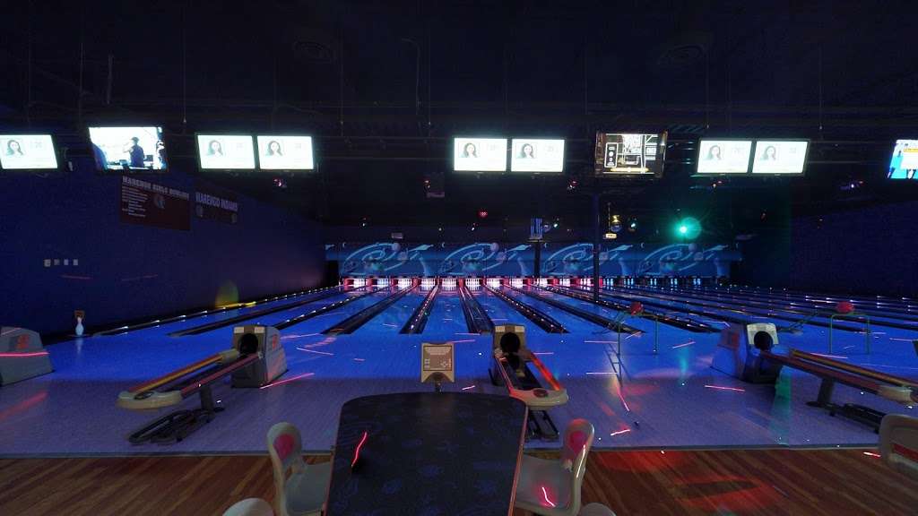 Glo-Bowl Fun Center | 101 Franks Rd, Marengo, IL 60152, USA | Phone: (815) 568-2695