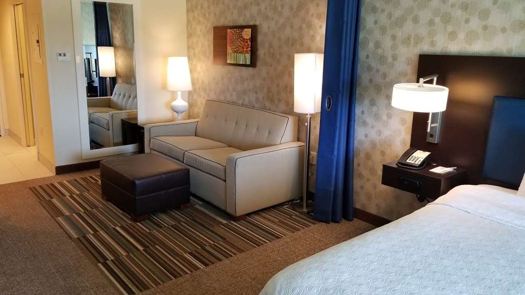 Home2 Suites by Hilton Milwaukee Airport | 5880 S Howell Ave, Milwaukee, WI 53207 | Phone: (414) 481-2900