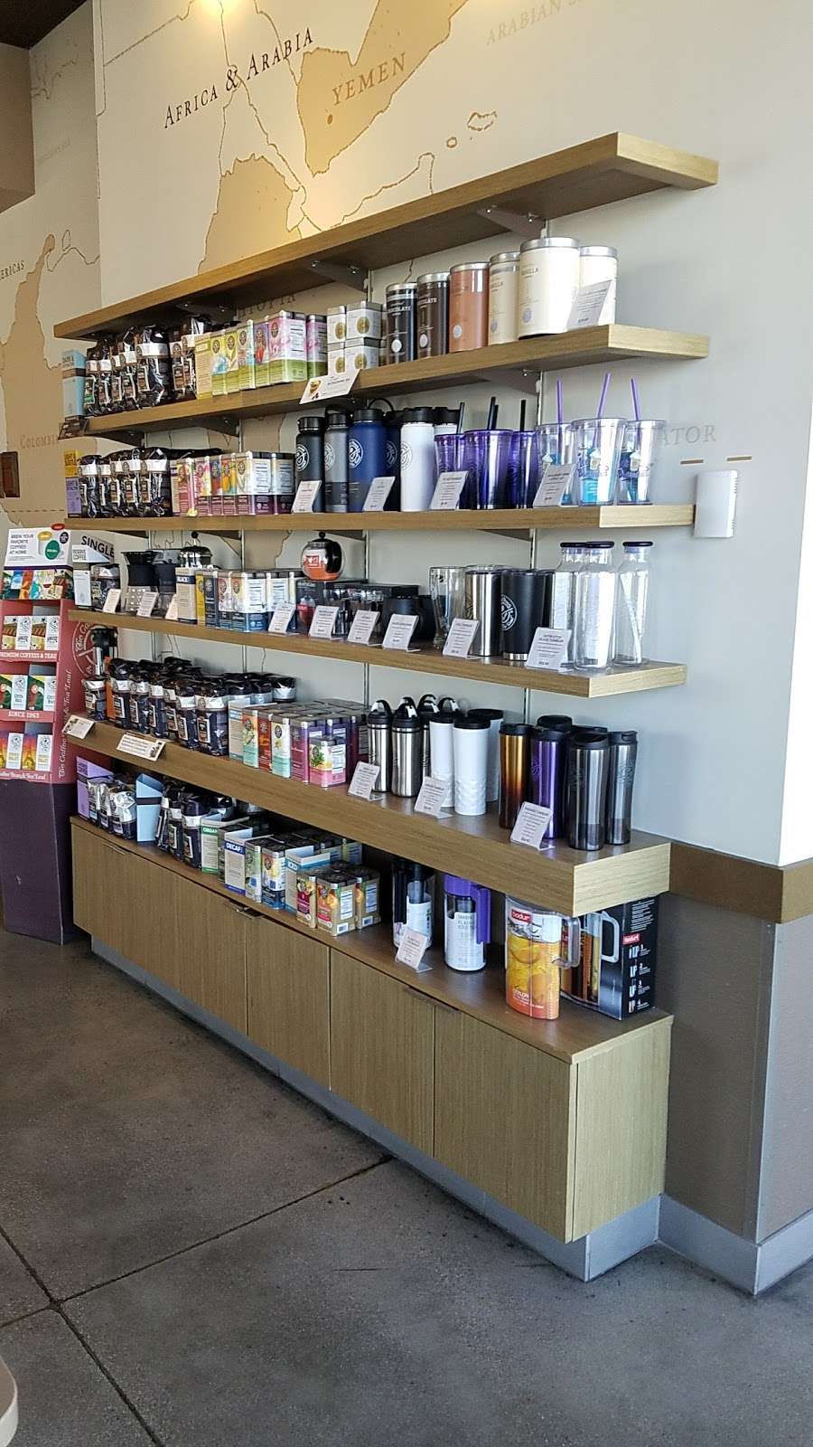 The Coffee Bean & Tea Leaf | 6320 E Washington Blvd, Commerce, CA 90040, USA | Phone: (323) 890-2904