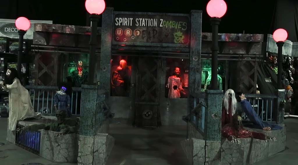 Spirit Halloween | 186 Flowing Springs Rd, Charles Town, WV 25414, USA | Phone: (866) 586-0155