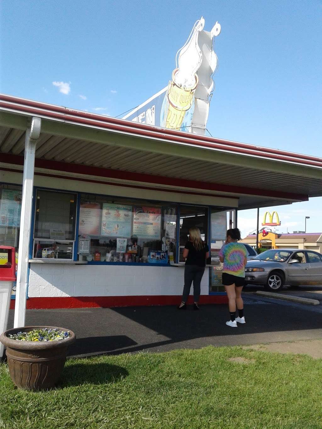 Dairy Queen (Treat) | 1614 E Michigan Rd, Shelbyville, IN 46176 | Phone: (317) 398-6015