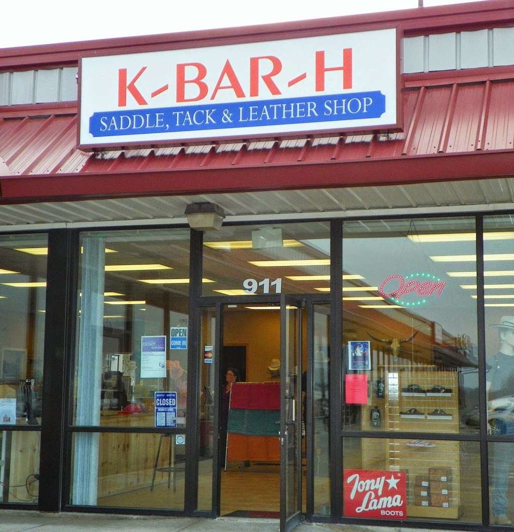 K Bar H Western Store | 911 MO-92, Kearney, MO 64060, USA | Phone: (816) 419-9853