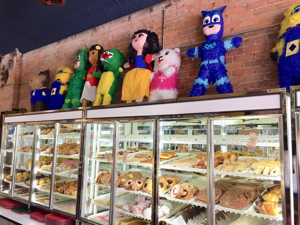 MexicanTown Bakery | 4300 Vernor Hwy, Detroit, MI 48209, USA | Phone: (313) 554-0001