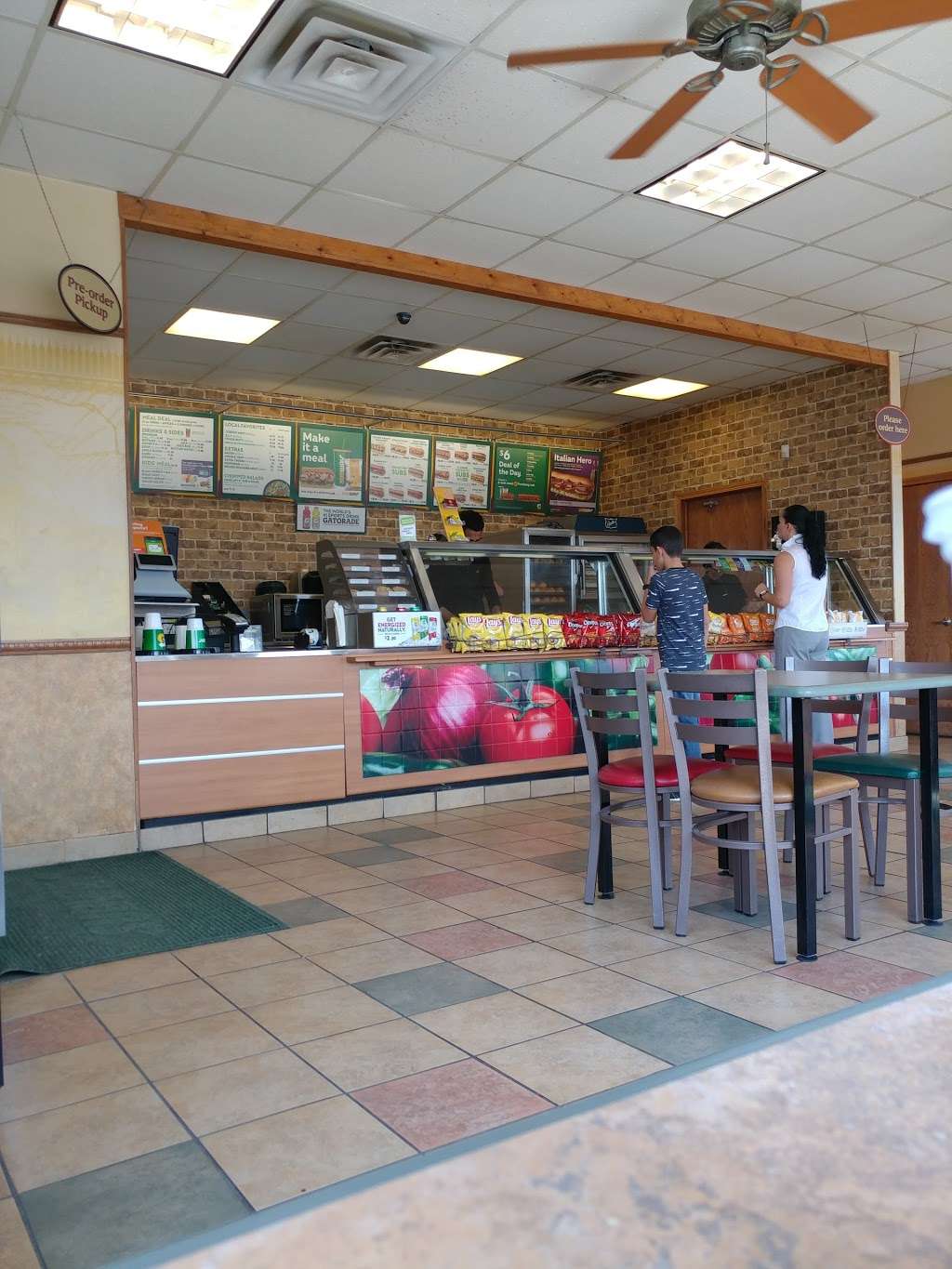 Subway Restaurants | 2380 E Main St, Plainfield, IN 46168, USA | Phone: (317) 839-6608