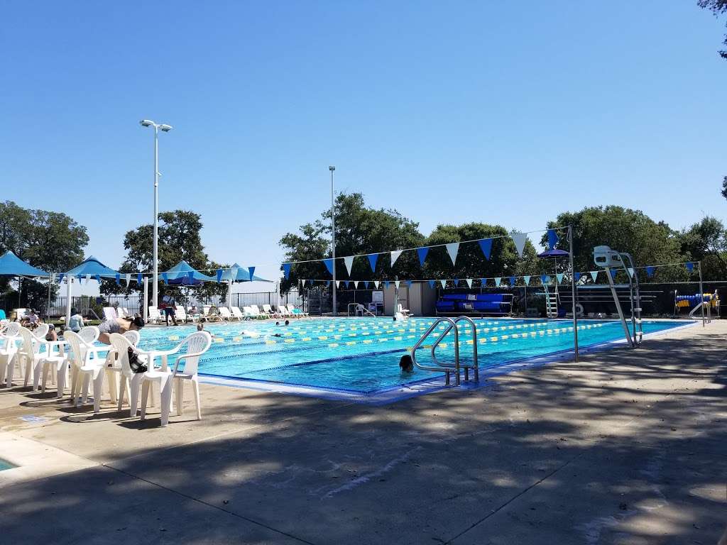 Hamilton Community Pool | 203 El Bonito Dr, Novato, CA 94949, USA | Phone: (415) 883-7126