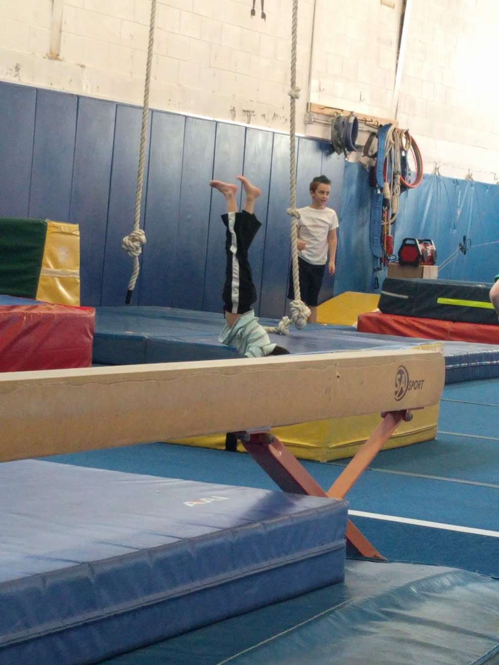 TUMBLE N TWIST GYMNASTICS MA | 808 West St, Stoughton, MA 02072, USA | Phone: (781) 344-0200