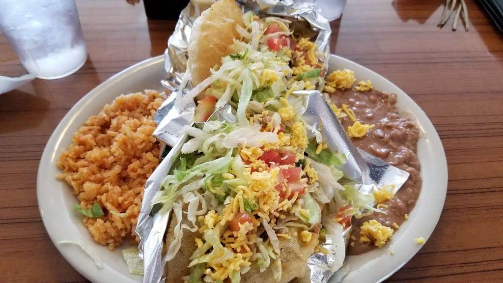 Taco Taco Cafe | 145 E Hildebrand Ave, San Antonio, TX 78212, USA | Phone: (210) 822-9533