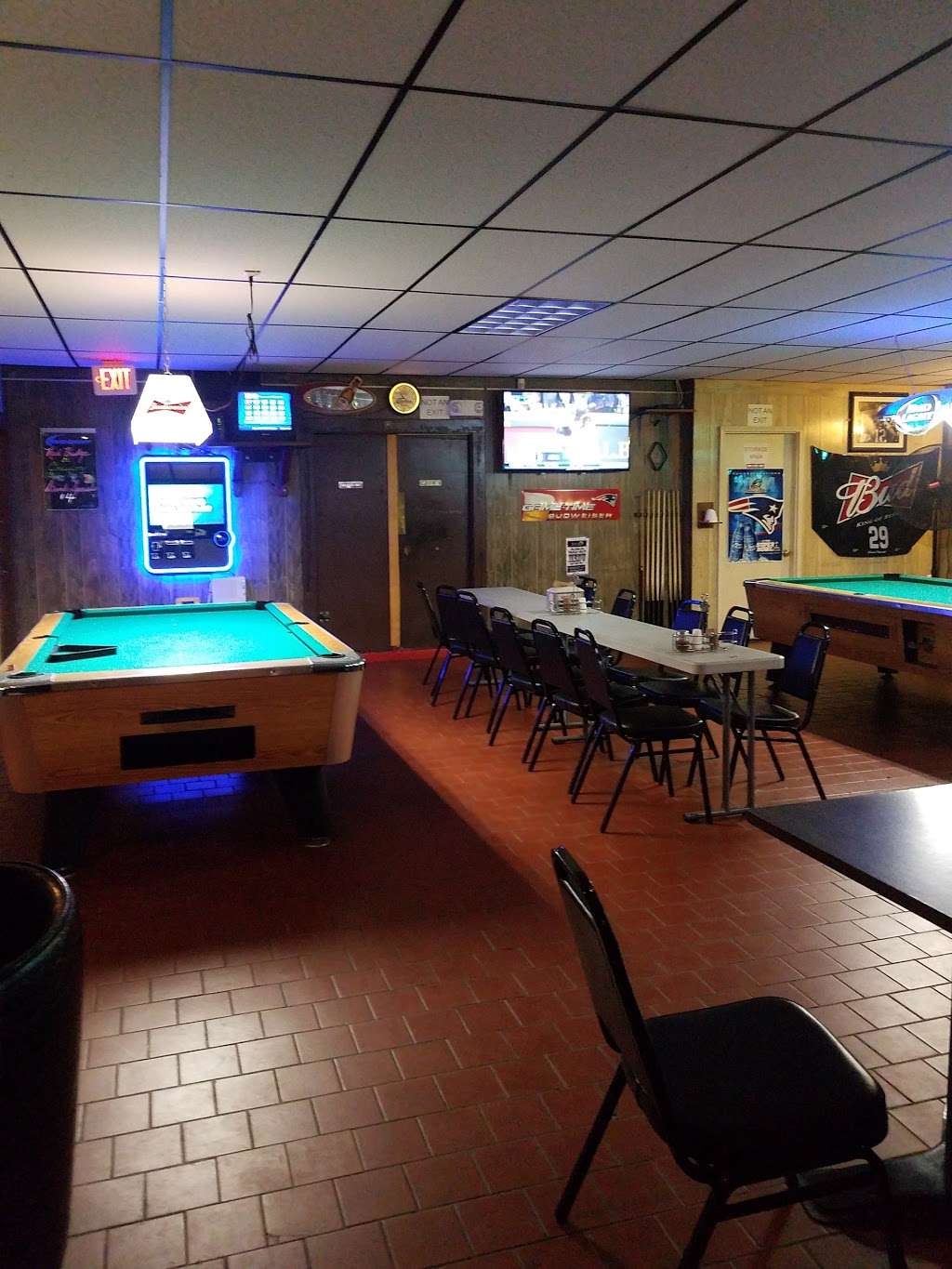 Willy Js Pub | 599 Winthrop St, Taunton, MA 02780, USA | Phone: (508) 880-5877