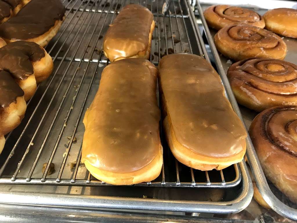 Bernal Bagels & Donuts | 7064 Santa Teresa Blvd, San Jose, CA 95139, USA | Phone: (408) 225-2115