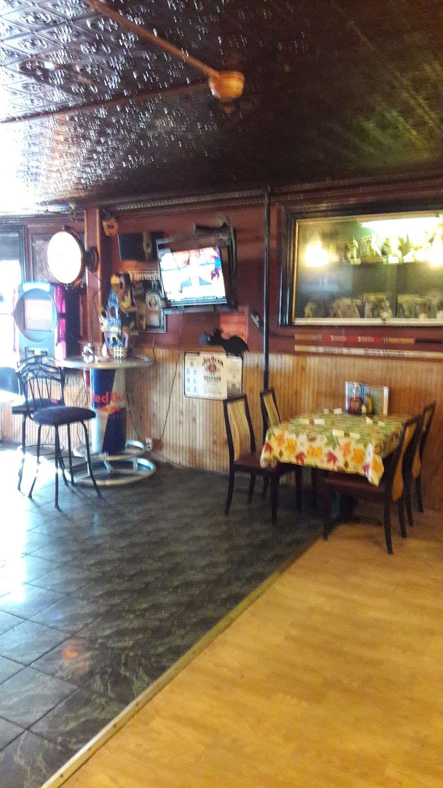 Rileys Restaurant & Pub | 4505 Main St, Whitehall, PA 18052, USA | Phone: (610) 262-9911