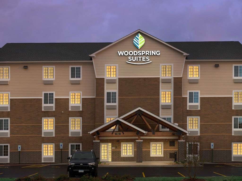 WoodSpring Suites Chicago Darien | 951 N Frontage Rd, Darien, IL 60561 | Phone: (630) 686-9080