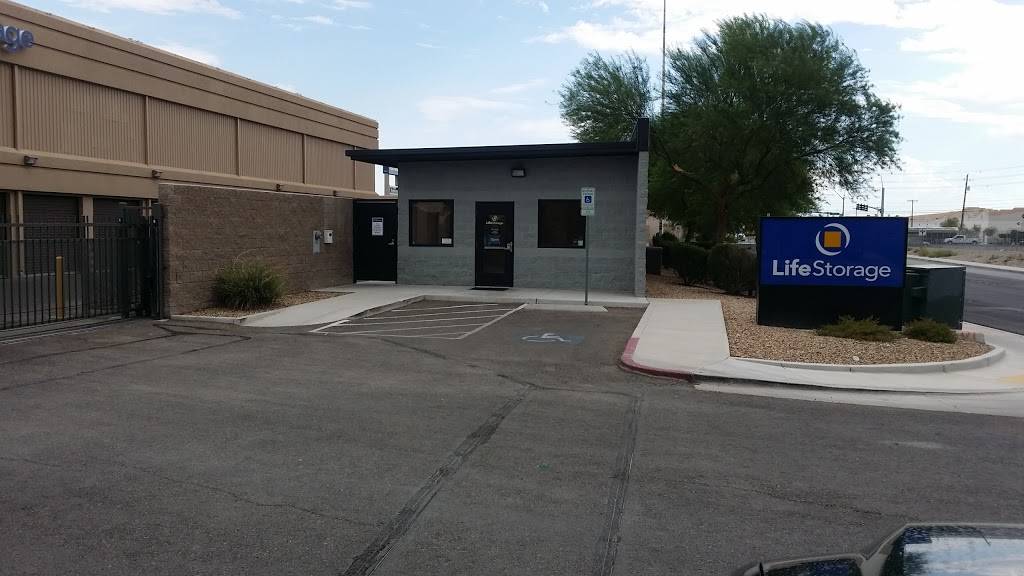 Life Storage - North Las Vegas | 4480 Berg St, North Las Vegas, NV 89081, USA | Phone: (702) 550-0132