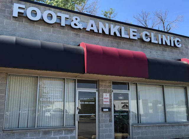 Global Foot and Ankle Clinic | 2118 Miner St, Des Plaines, IL 60016 | Phone: (847) 294-9600