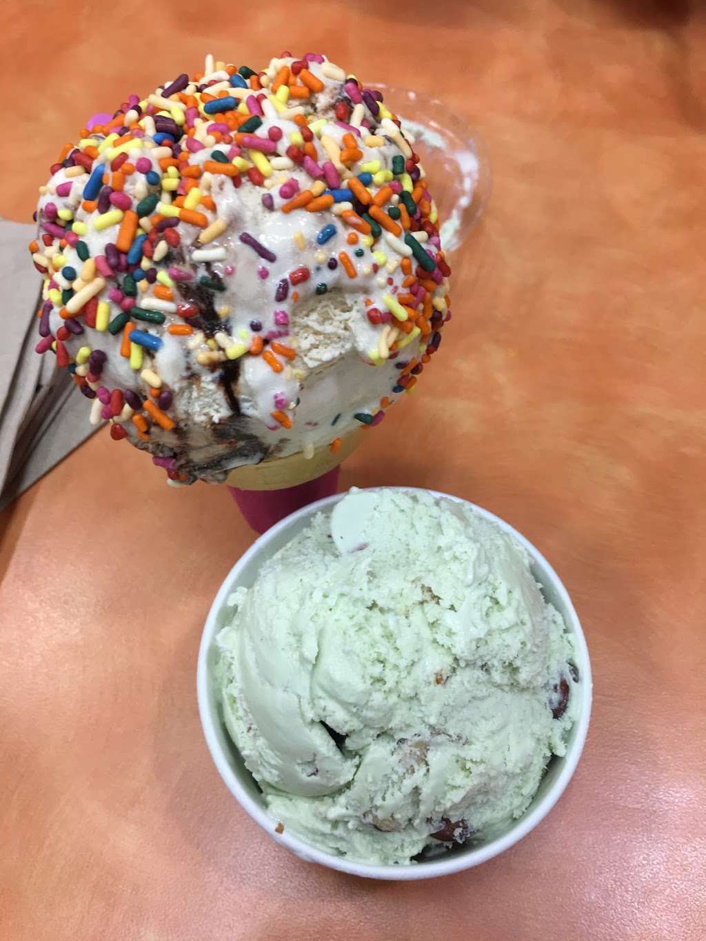 Baskin-Robbins | 7061 Baltimore Annapolis Blvd, Glen Burnie, MD 21061 | Phone: (410) 691-0215