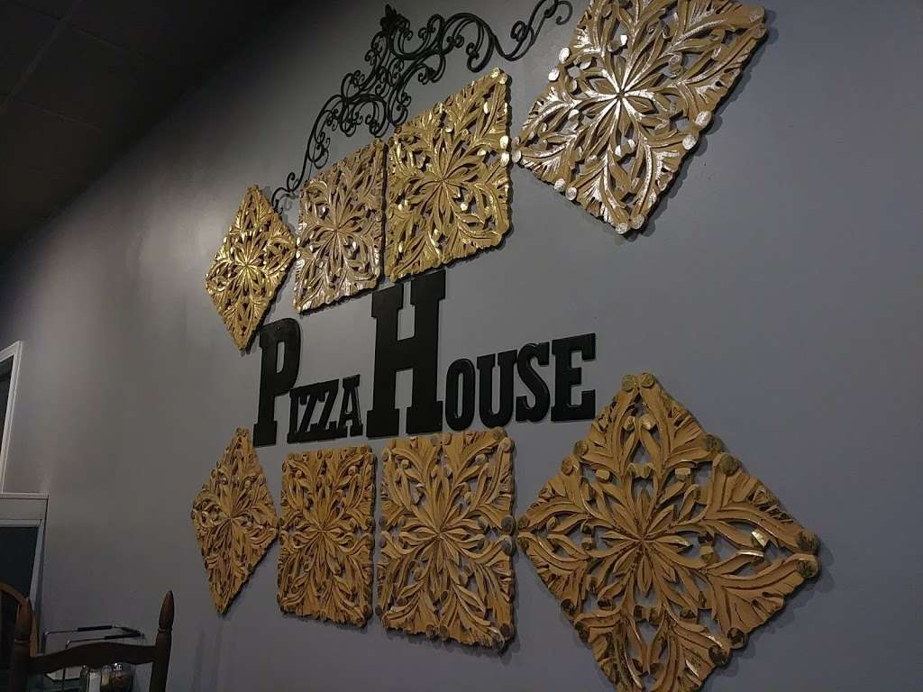 Pizza House | 11 N Main St, Cicero, IN 46034, USA | Phone: (317) 984-4399