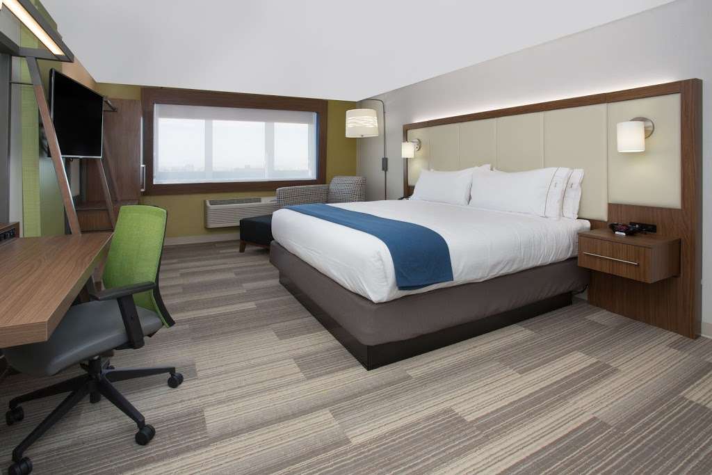 Holiday Inn Express & Suites Owings Mills-Baltimore Area | 11509 Red Run Blvd, Owings Mills, MD 21117 | Phone: (443) 744-8200