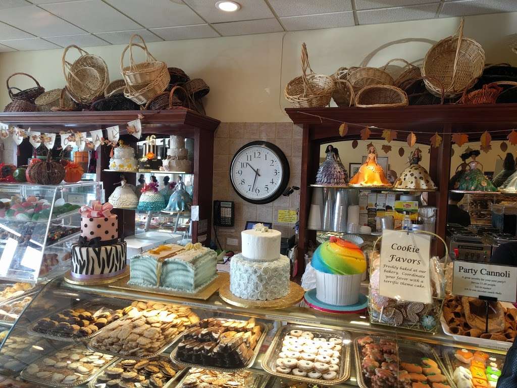 La Bonne Boulangerie | 6247 Northern Blvd, East Norwich, NY 11732 | Phone: (516) 624-8900