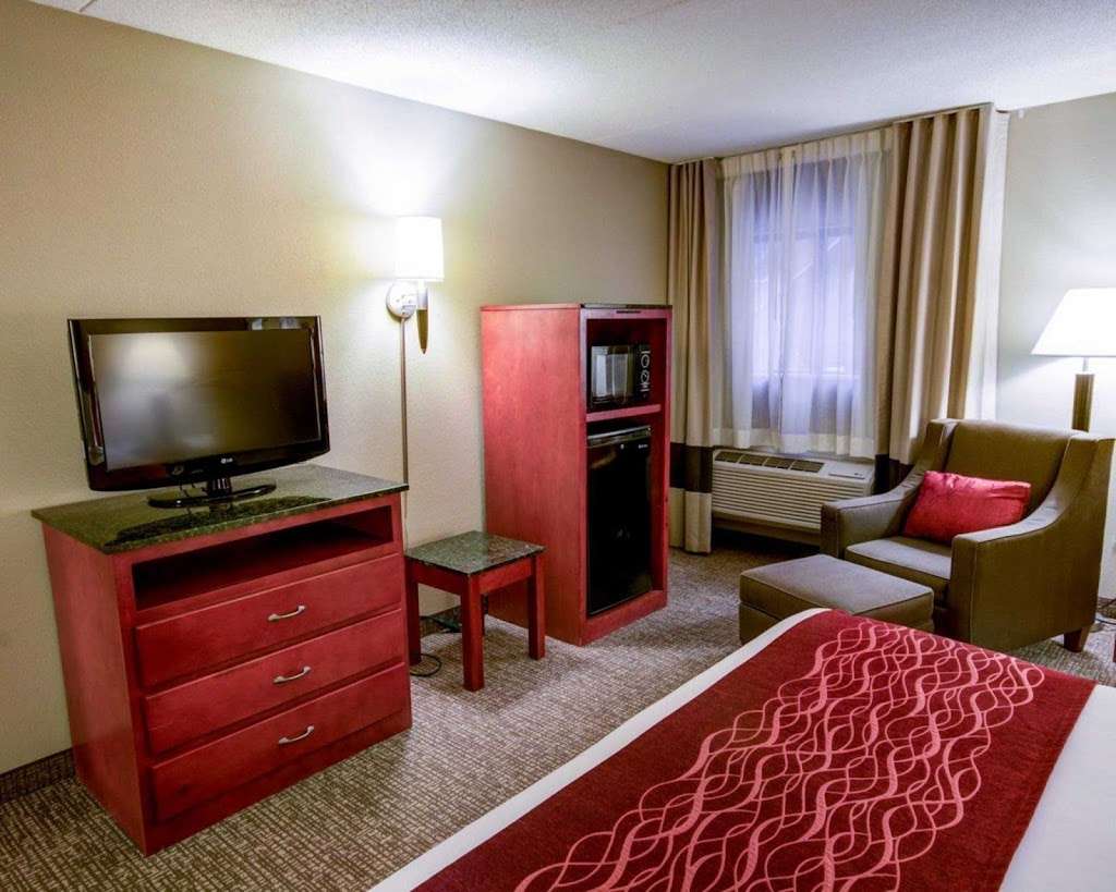 Comfort Inn | 50 Pine Dr, Greencastle, PA 17225 | Phone: (717) 597-8164