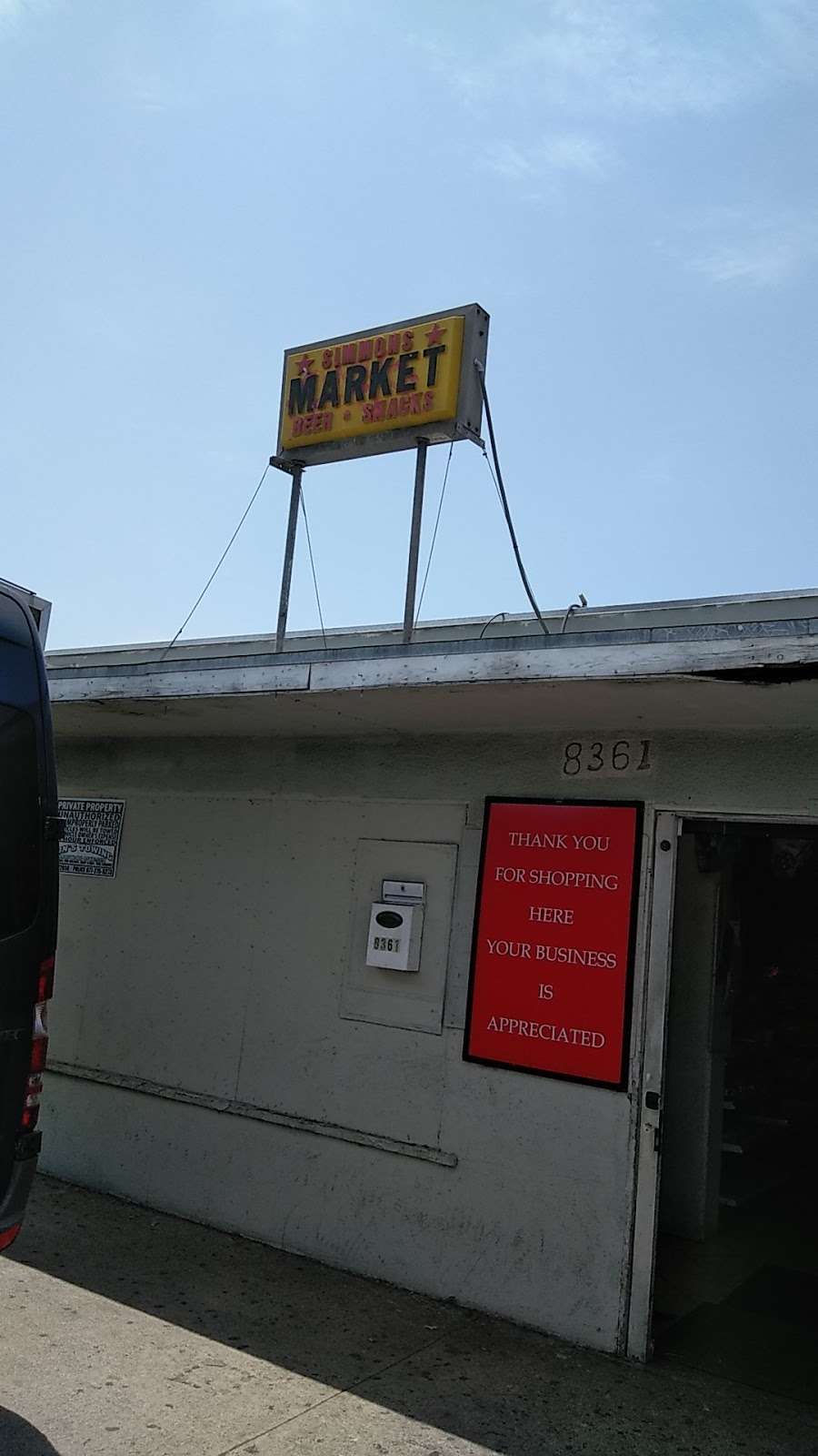 Simmons Market | 8361 San Fernando Rd, Sun Valley, CA 91352, USA