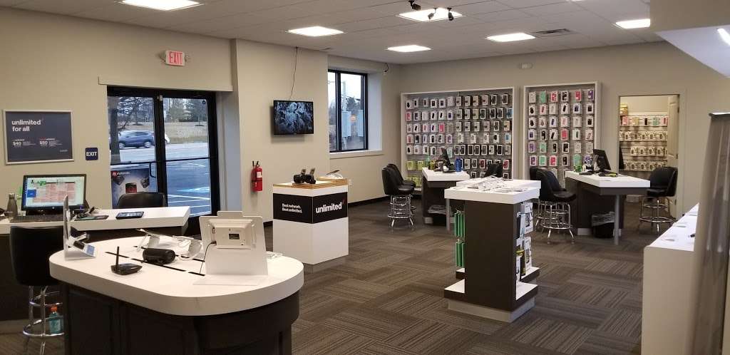 Verizon Authorized Retailer, TCC | 1480 West Chester Pike, West Chester, PA 19382, USA | Phone: (484) 947-5007
