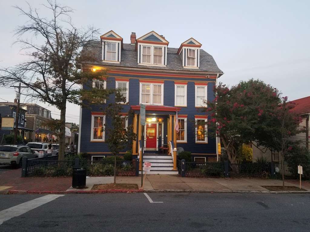 Academy Bed and Breakfast | 134 Prince George St, Annapolis, MD 21401, USA | Phone: (410) 990-1234