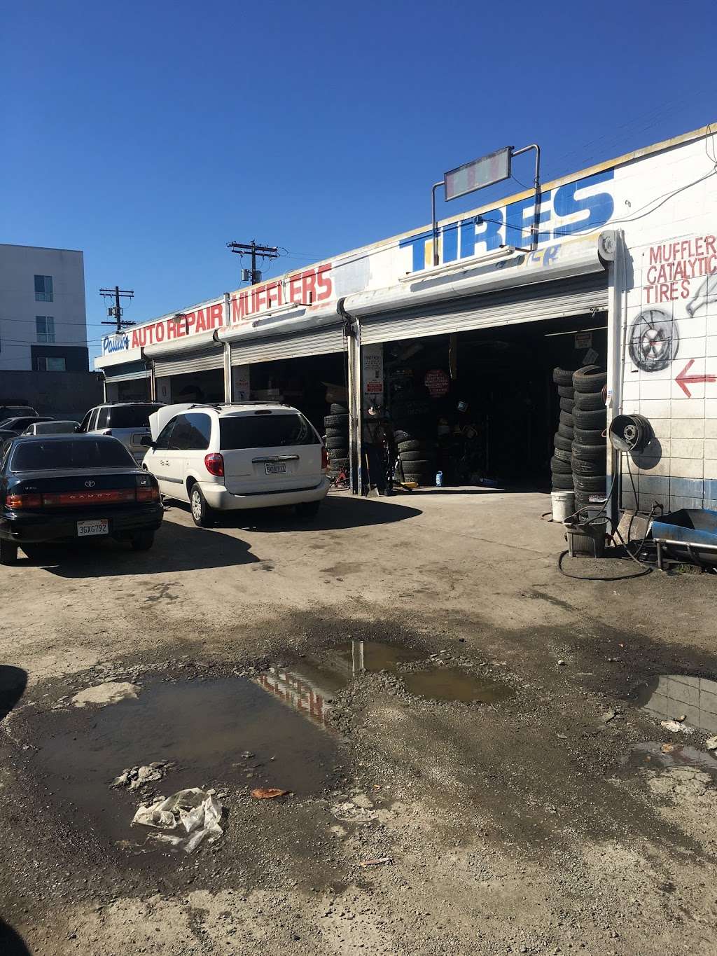 Palacios Auto Repair & Mufflers | 7601 S Figueroa St, Los Angeles, CA 90003 | Phone: (323) 541-4492