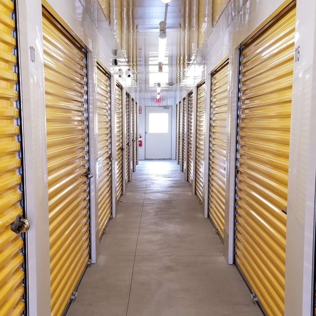 Storage Solutions Kankakee | 600 N Entrance Ave, Kankakee, IL 60901, USA | Phone: (815) 524-1263