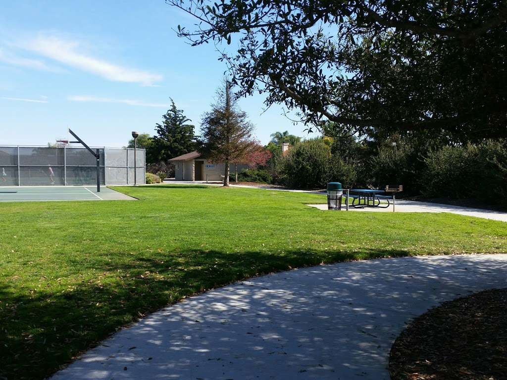 Juanamaria Park | N Kimball Rd & Loma Vista Rd, Ventura, CA 93004, USA | Phone: (805) 658-4726