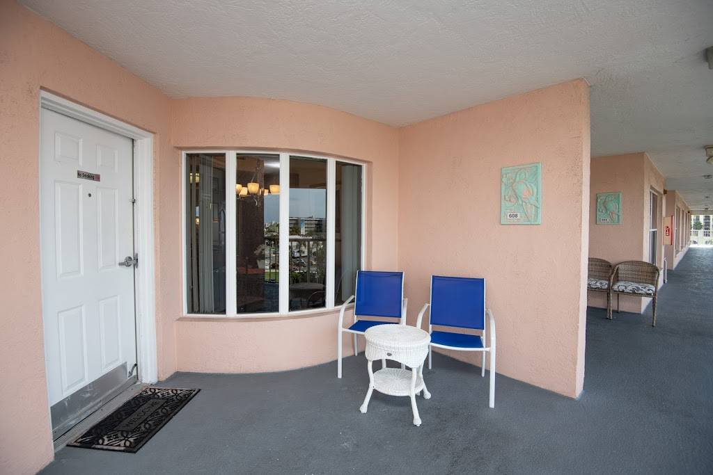 Sunrise Resort | 5445 Gulf Blvd, St Pete Beach, FL 33706, USA | Phone: (727) 363-7421