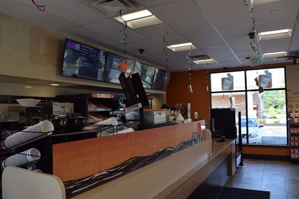 Dunkin Donuts | 1412 US-130 bldg b, East Windsor, NJ 08520, USA | Phone: (609) 336-0398