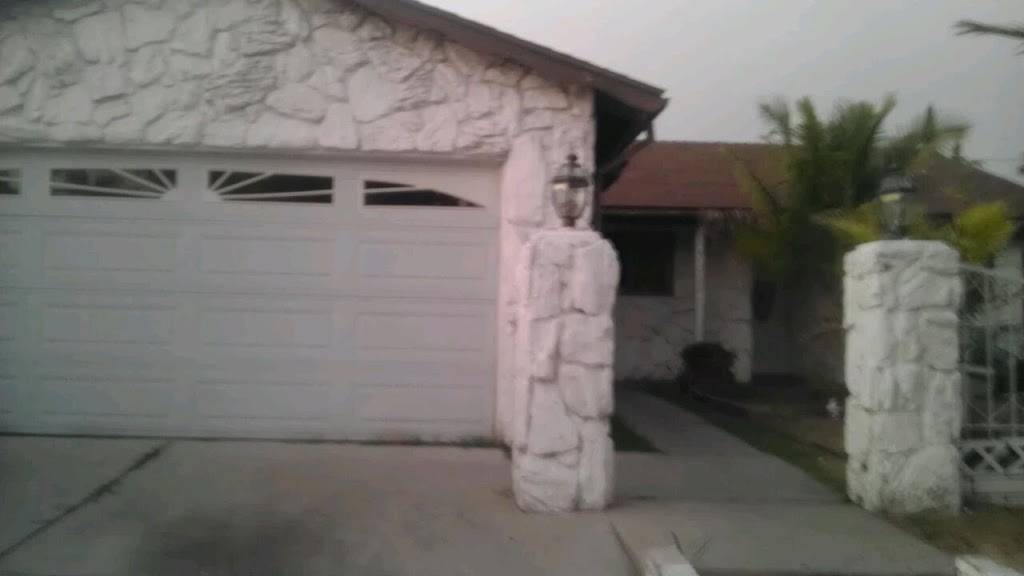 How House | 1/2, 14100 Glengyle St, Whittier, CA 90604 | Phone: (888) 599-4208