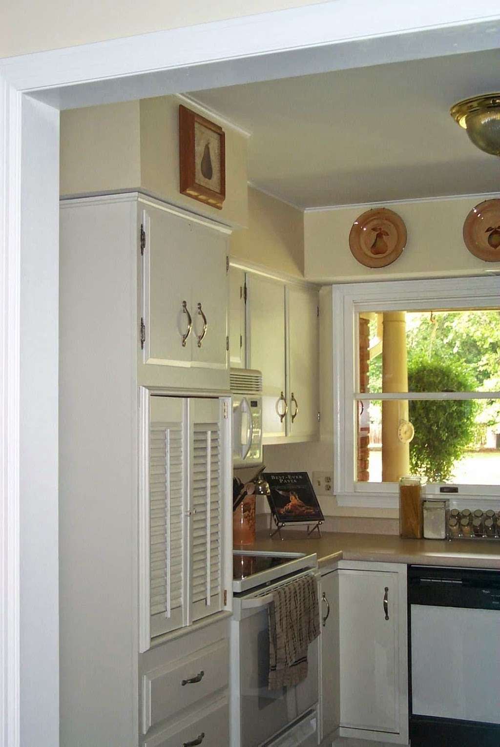 Ricks Painting & Decorating | 409 N Nebo Rd, Muncie, IN 47304, USA | Phone: (765) 283-7900