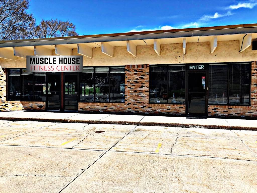 Muscle House Fitness Center | 2660 N 72nd St, Omaha, NE 68134, USA | Phone: (402) 618-2579