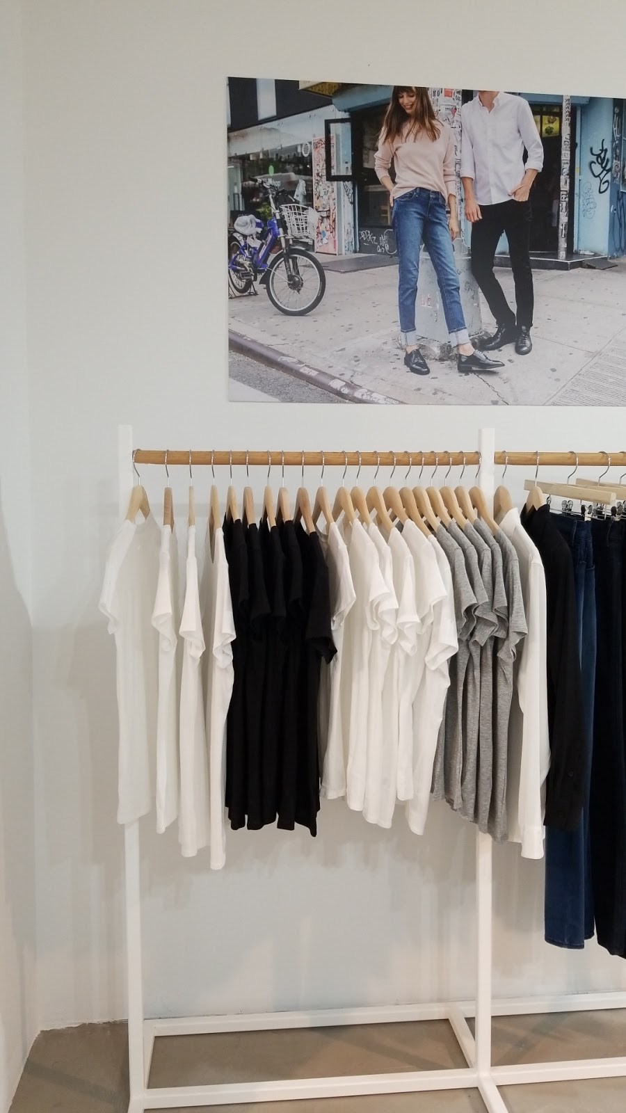 NAKEDCASHMERE | 224 Mulberry St, New York, NY 10012, USA | Phone: (646) 476-2582