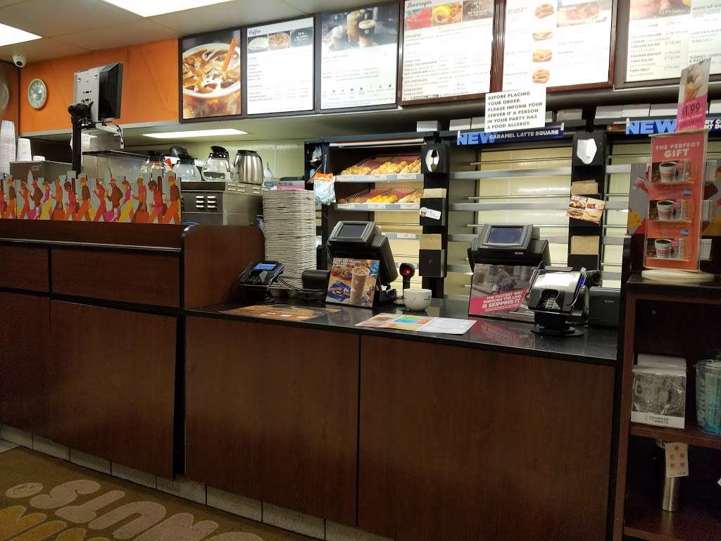 Dunkin Donuts | 1300 MacDade Boulevard, Woodlyn, PA 19094, USA | Phone: (610) 833-1302
