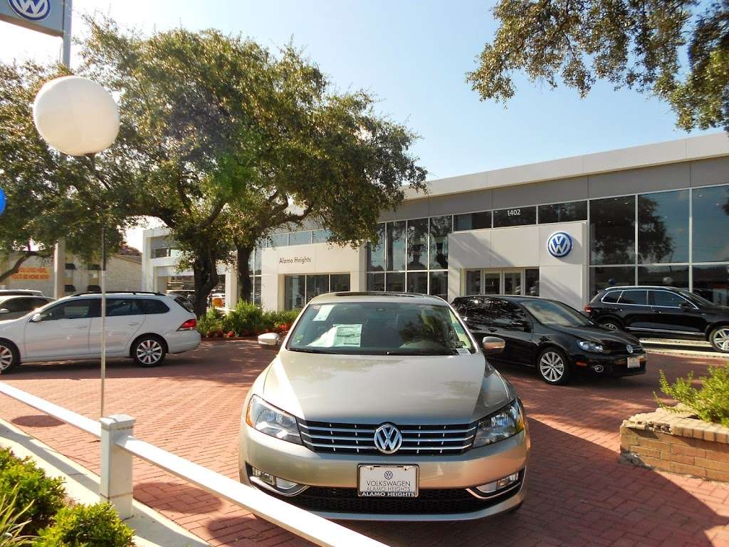 Volkswagen of Alamo Heights | 1402 NE Loop 410, Expressway, San Antonio, TX 78209, USA | Phone: (210) 828-1201