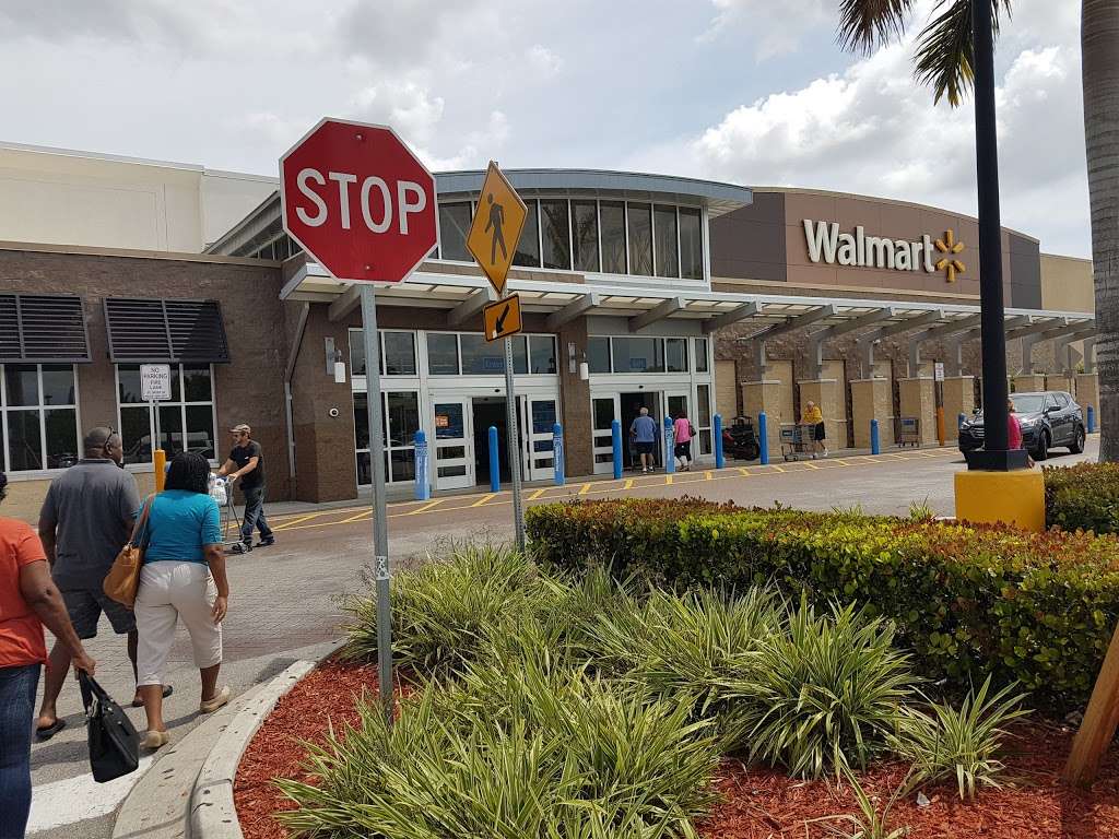 Walmart Supercenter | 4545 Hypoluxo Rd, Lake Worth, FL 33463, USA | Phone: (561) 642-6005