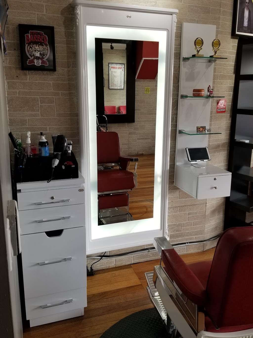 Camilos barber shop | 274 Centre Ave, Secaucus, NJ 07094, USA | Phone: (201) 888-8504