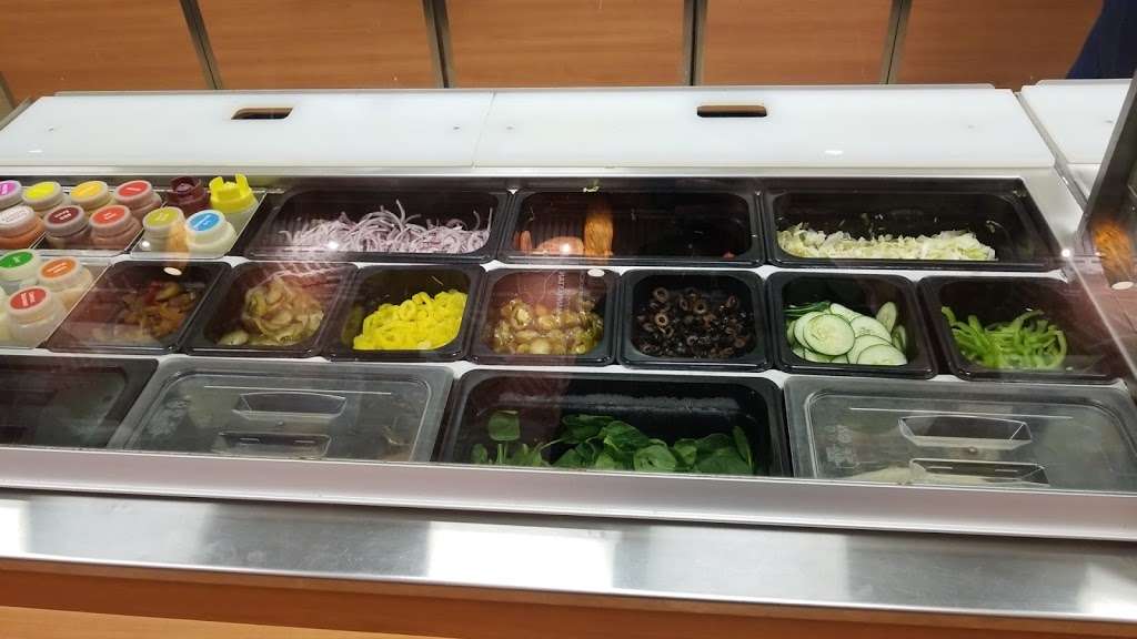 Subway | 101 Roosevelt Ave, Carteret, NJ 07008, USA | Phone: (732) 366-4106