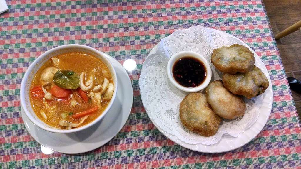 Asian Bowl | 15 Commerce Dr, Grayslake, IL 60030, USA | Phone: (847) 223-4889