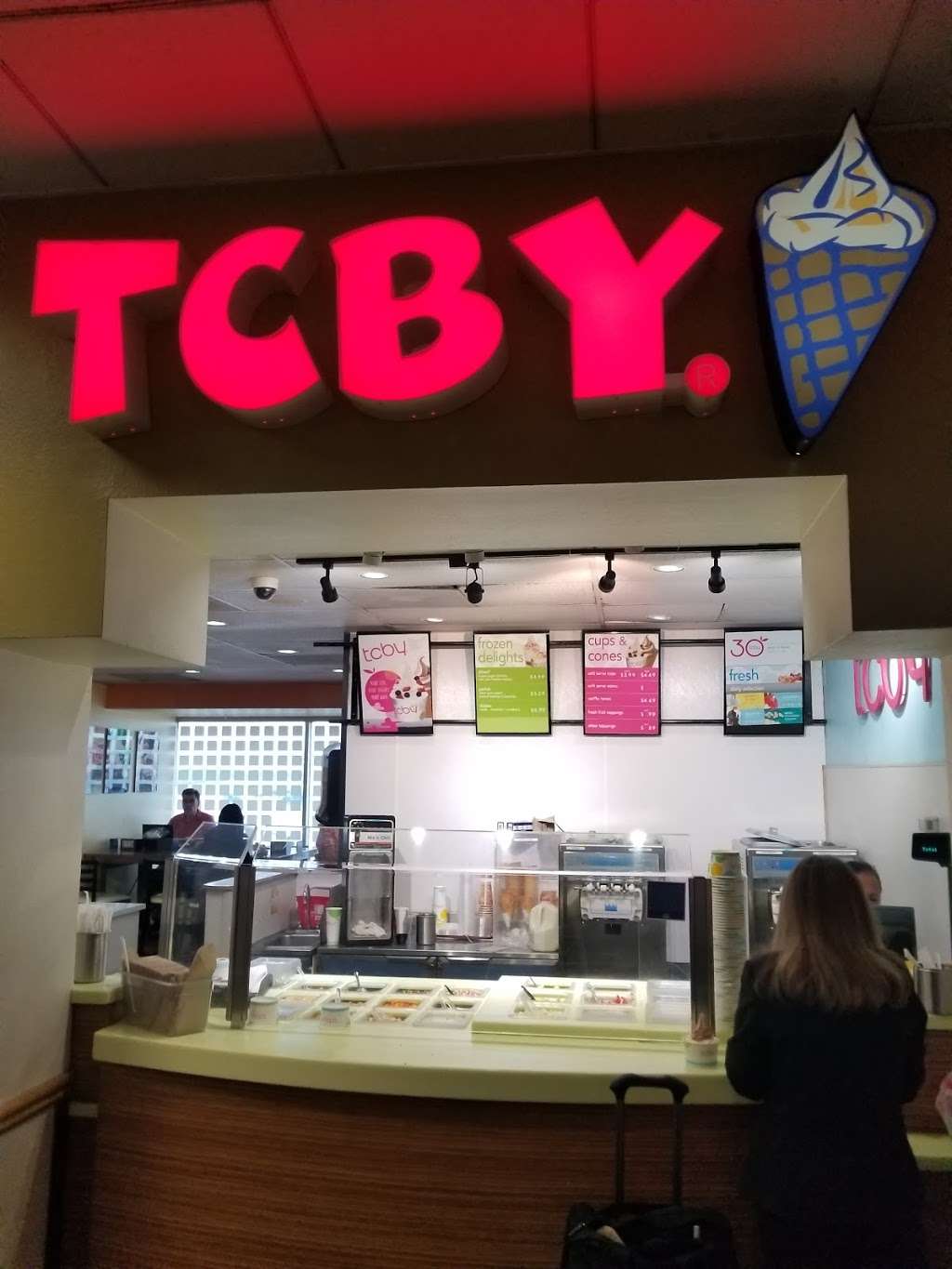 TCBY | 5501 Josh Birmingham Pkwy, Charlotte, NC 28219, USA | Phone: (704) 359-4610