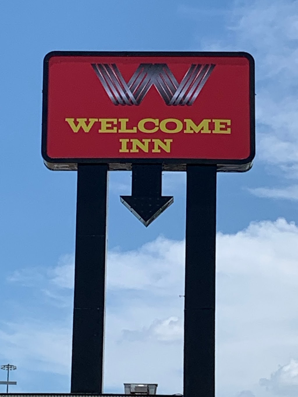 Welcome Inn | 3243 Merrifield Ave, Dallas, TX 75223, USA | Phone: (214) 826-3510