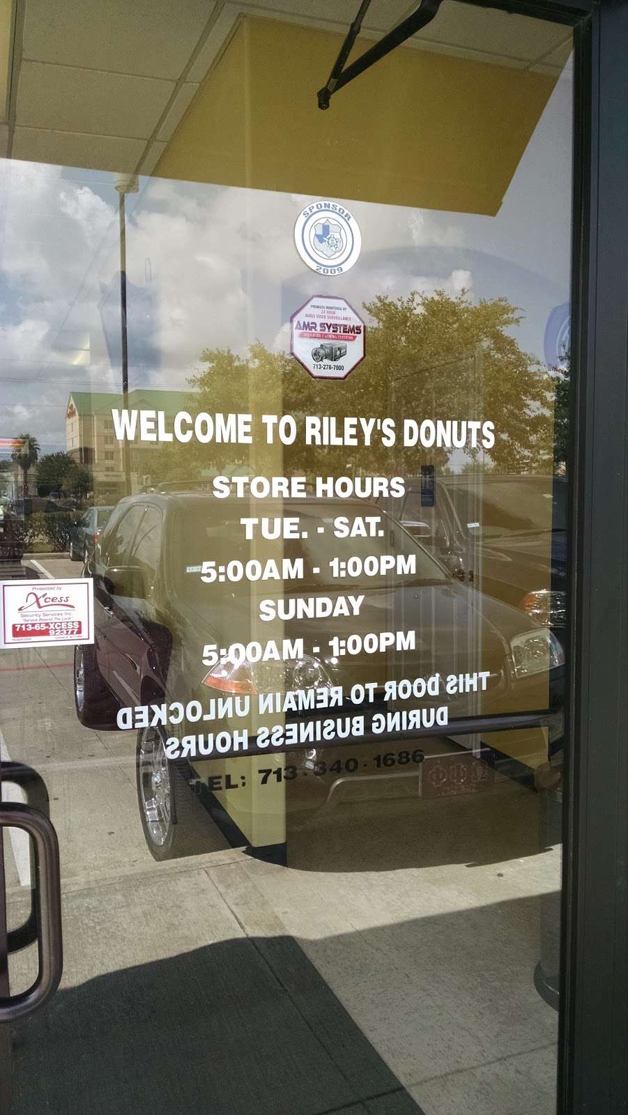 Rileys Donuts | 12002 Shadow Creek Pkwy, Pearland, TX 77584, USA | Phone: (713) 340-1686