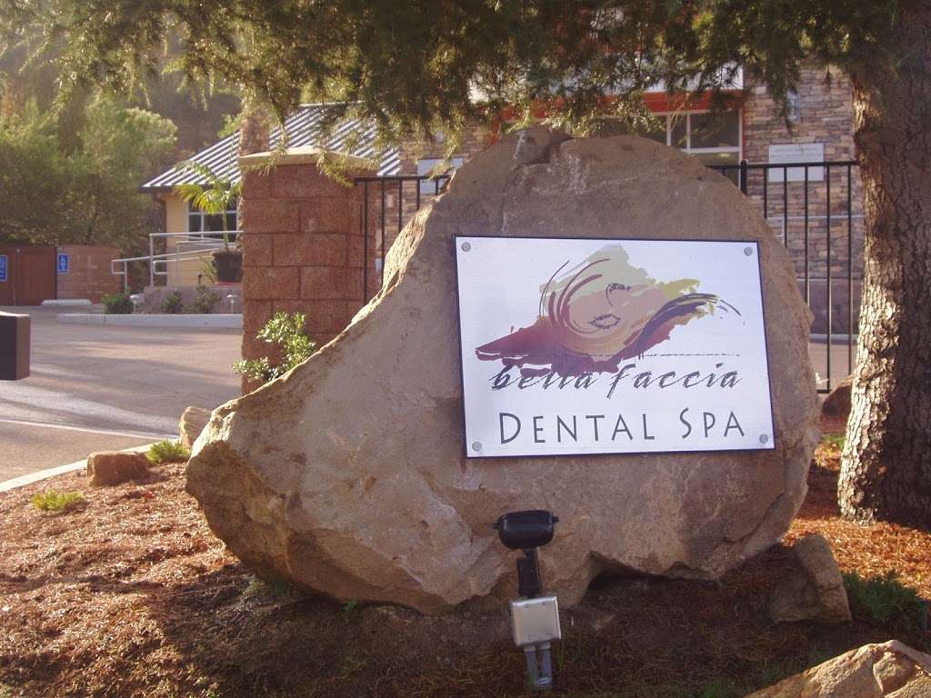Bella Faccia Dental Spa | Calvin I. Whang, DDS | 12705 Monte Vista Rd UNIT 101, Poway, CA 92064, USA | Phone: (858) 487-8090