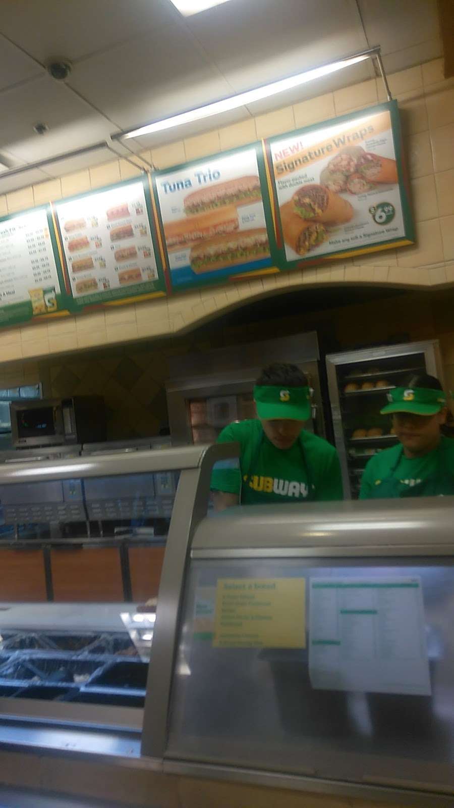 Subway Restaurants | 159 E Compton Blvd, Compton, CA 90221, USA | Phone: (310) 632-9642