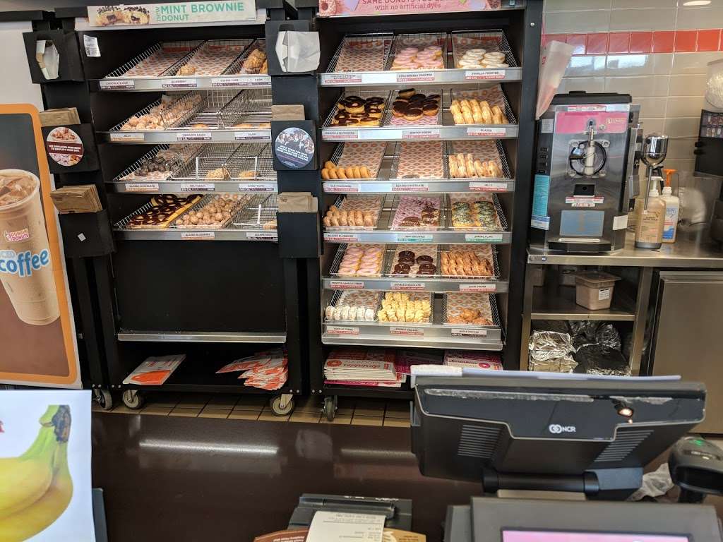 Dunkin Donuts | 696 S Broadway, Pennsville, NJ 08070, USA | Phone: (856) 279-2801