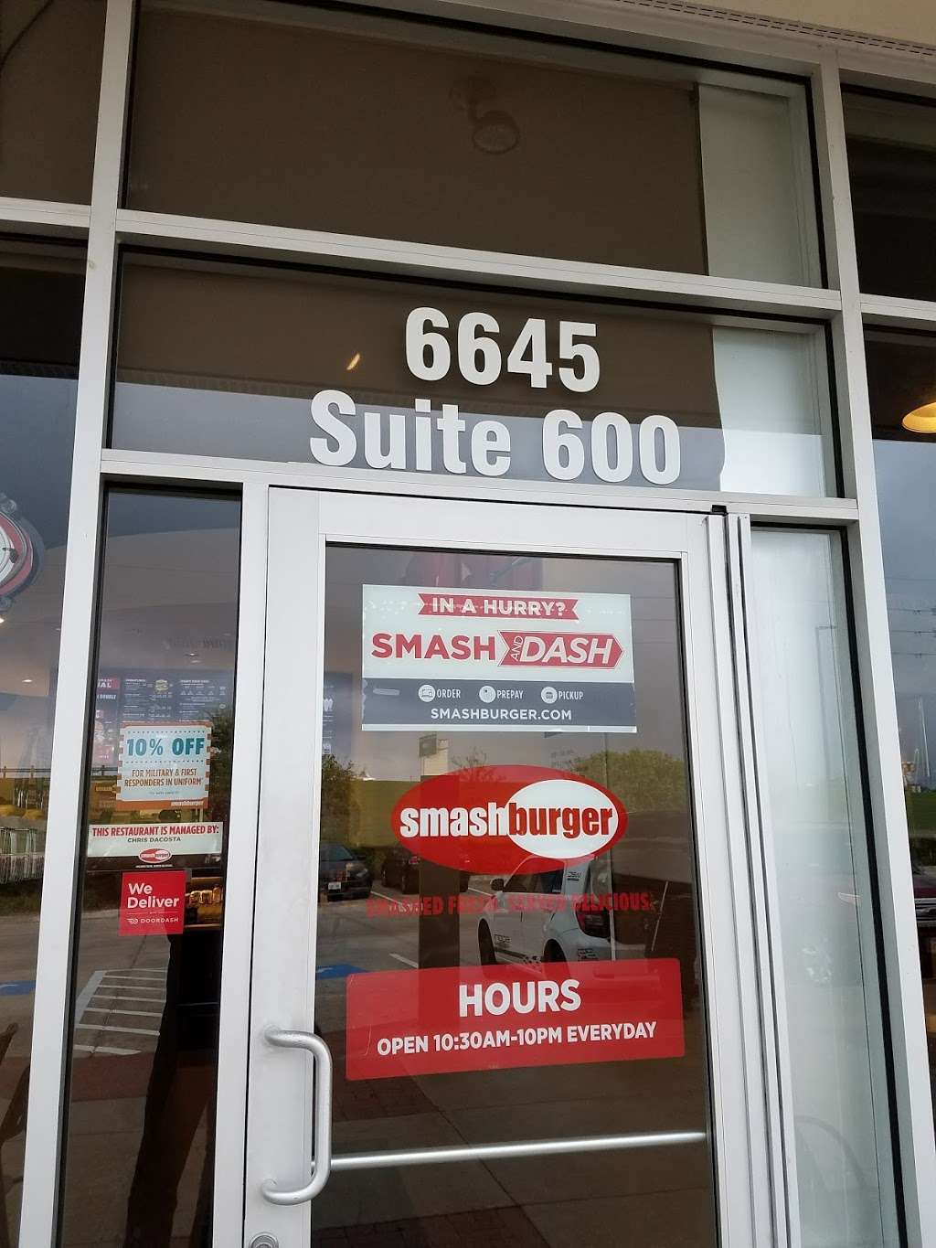 Smashburger | 6645 S Fry Rd Ste 600, Katy, TX 77494, USA | Phone: (281) 644-0105