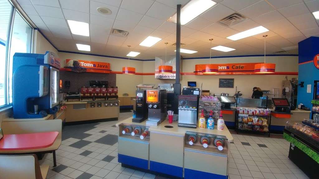 Toms Convenience Stores | 8422, 648 E Forrest Ave, New Freedom, PA 17349 | Phone: (717) 235-4726