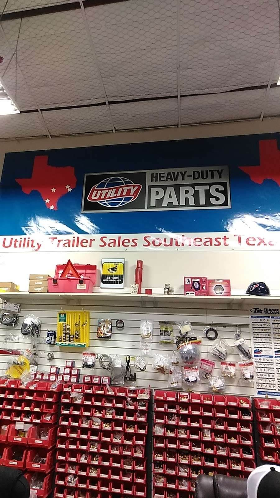 Utility Trailer Sales Southeast Texas, Inc. | 615 TX-146, La Porte, TX 77571, USA | Phone: (281) 471-5000