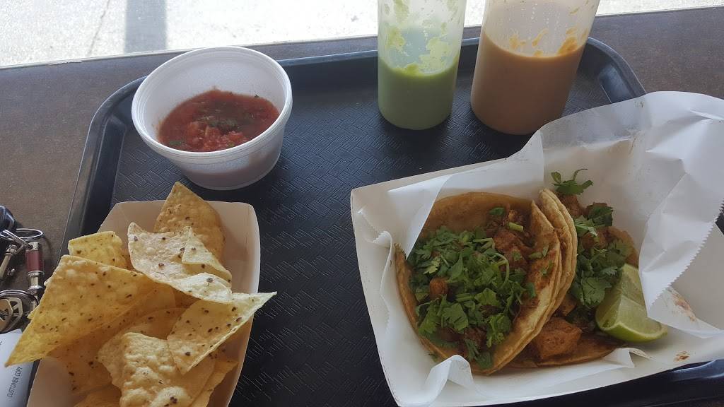 Taqueria Salsa Grille | 2031 Broadway, Fort Wayne, IN 46802, USA | Phone: (260) 425-9811